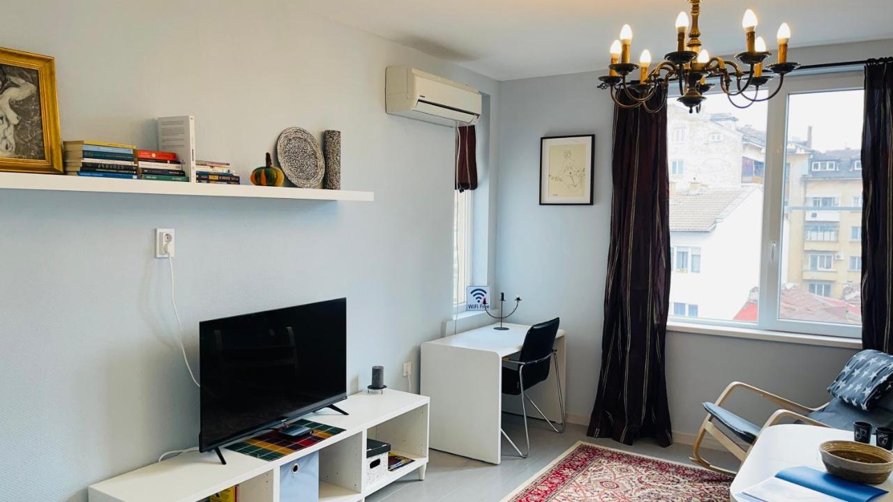 Cozy Spot By The Lions' Bridge Appartement Sofia Buitenkant foto