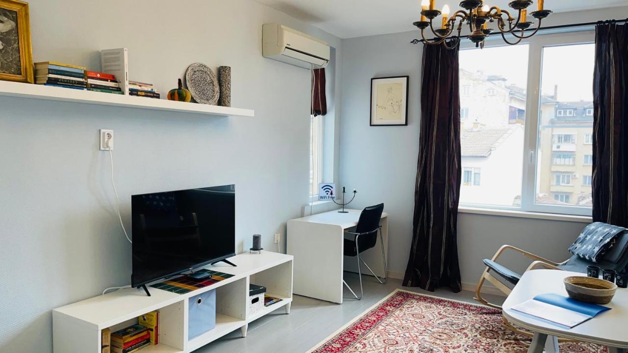 Cozy Spot By The Lions' Bridge Appartement Sofia Buitenkant foto