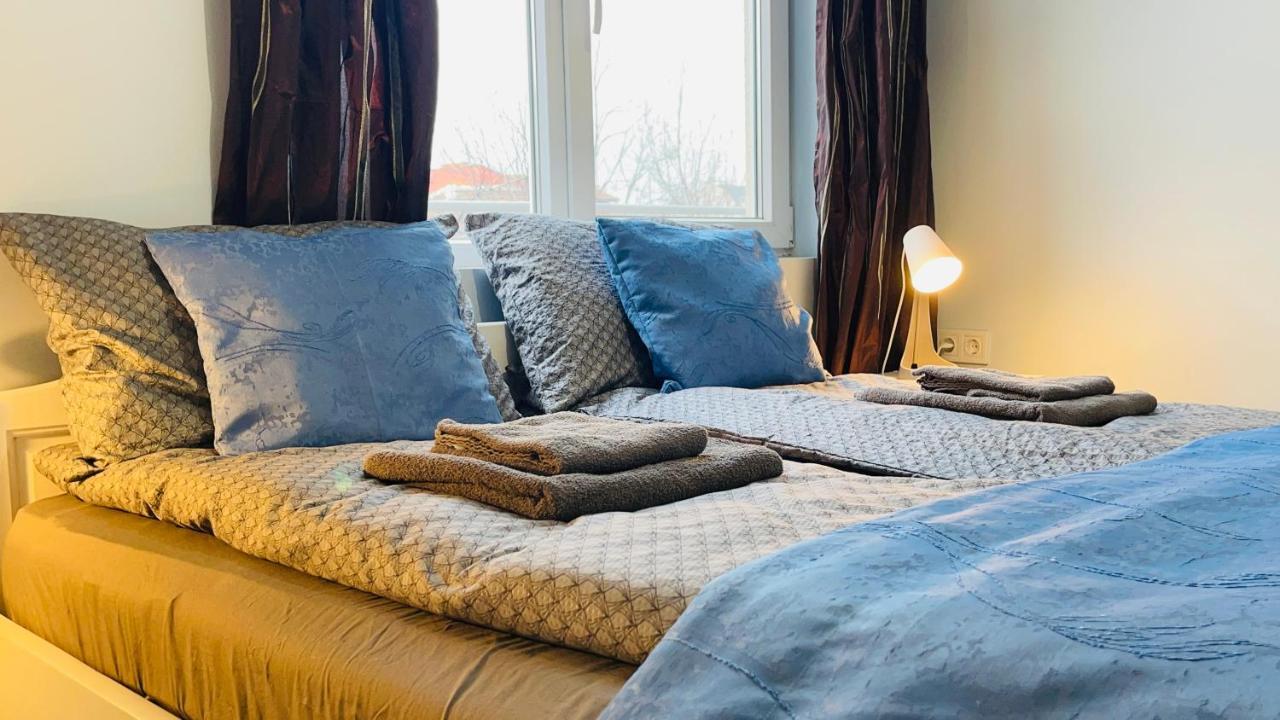 Cozy Spot By The Lions' Bridge Appartement Sofia Buitenkant foto
